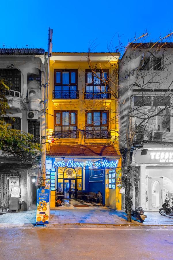 Little Charm Hanoi Hostel Exterior photo