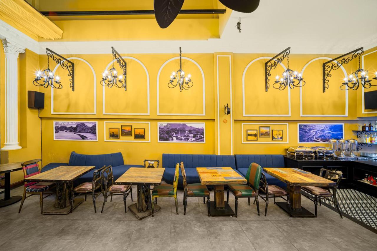Little Charm Hanoi Hostel Exterior photo
